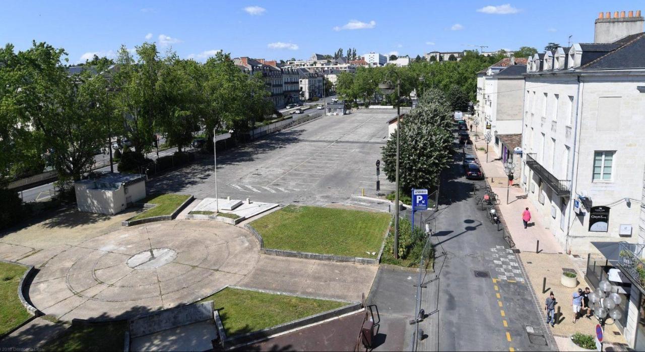 Appartement De Charme Dans Immeuble Haussmannien Périgueux Exterior foto